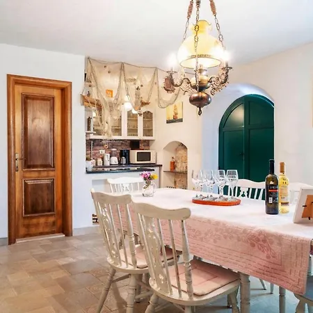 Casa de Férias Alegra Podgora (Split-Dalmatia)